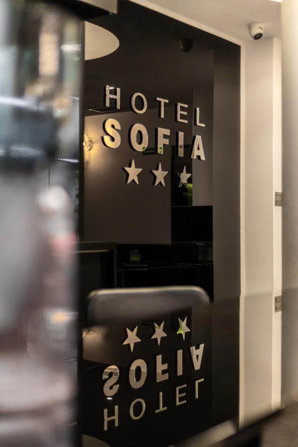 Hotel Sofia By The Railway Station Wrocław Extérieur photo